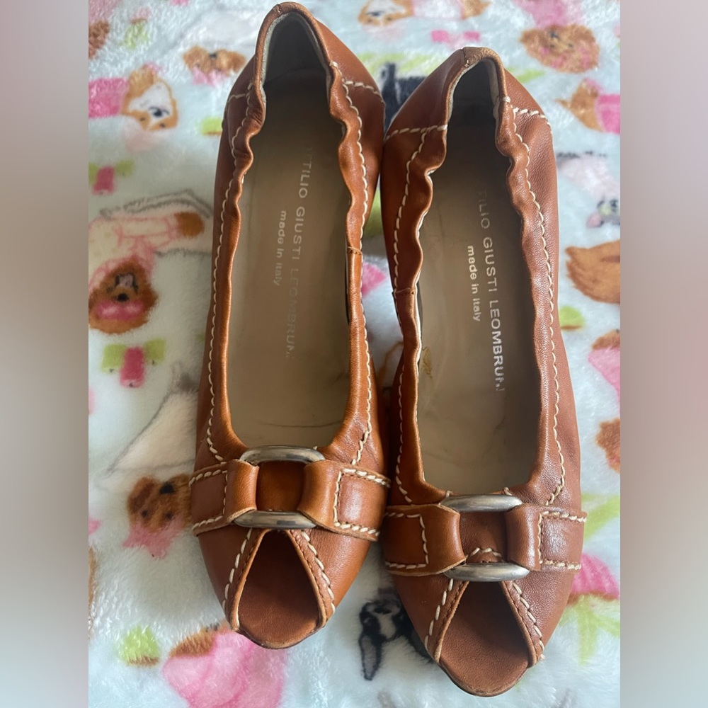 AGL size 6 shoes brown